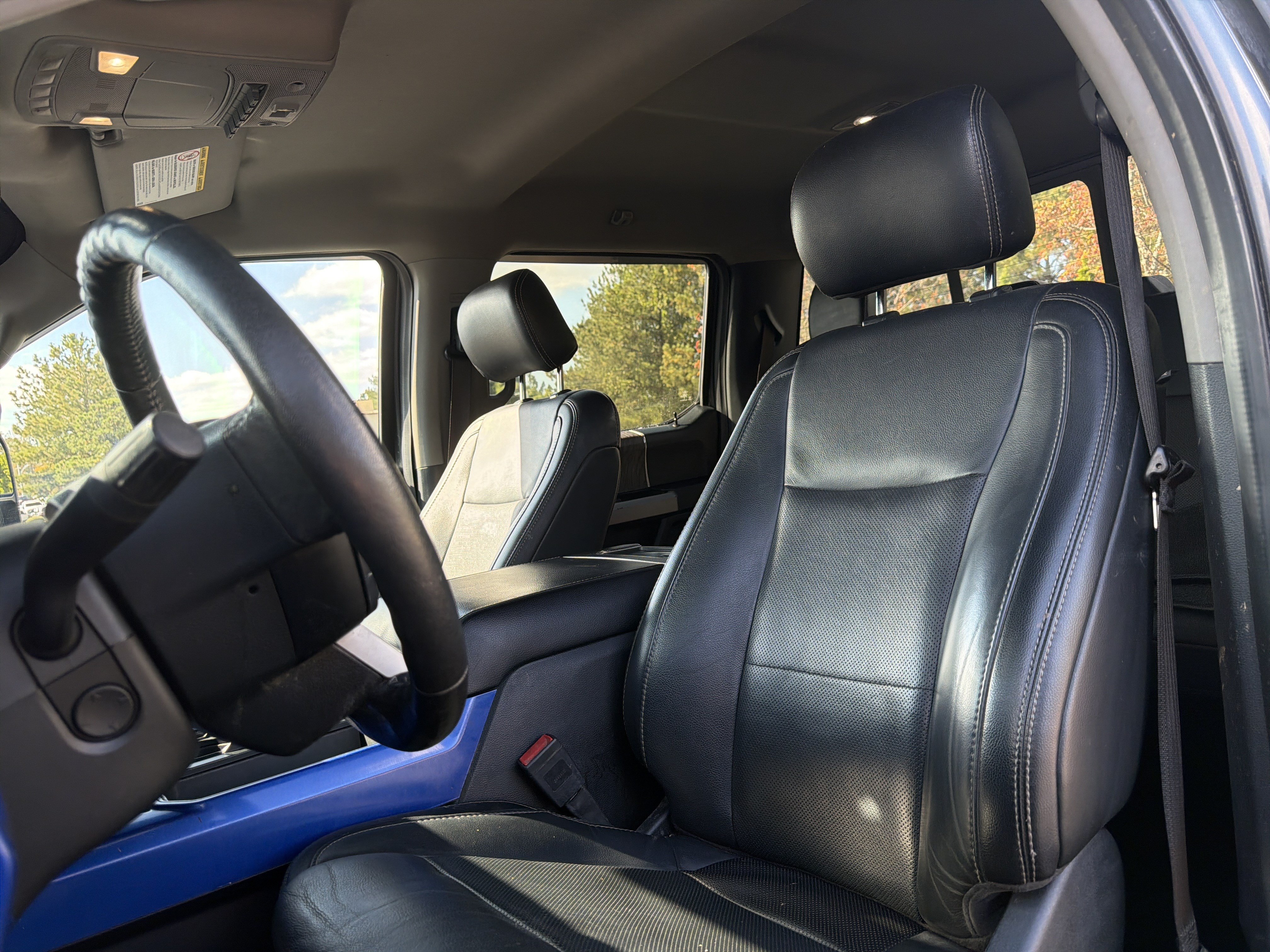 Used 2019 Ford F350 Lariat w/ Lariat Ultimate Package AWD/4WD image 7