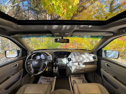 Used 2011 Honda Pilot EX-L image 28