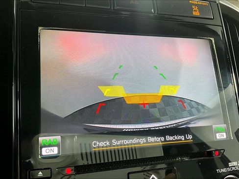 Used 2019 Subaru Ascent Touring w/ Popular Package #2A AWD/4WD image 21