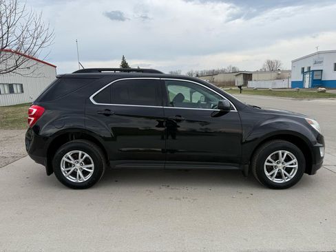 Used 2016 Chevrolet Equinox LT w/ Convenience Package image 4