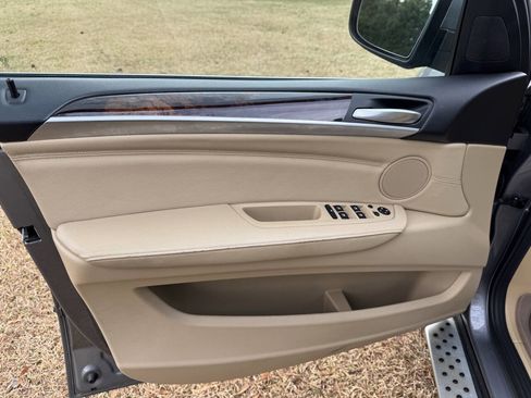 Used 2013 BMW X5 xDrive35i image 10
