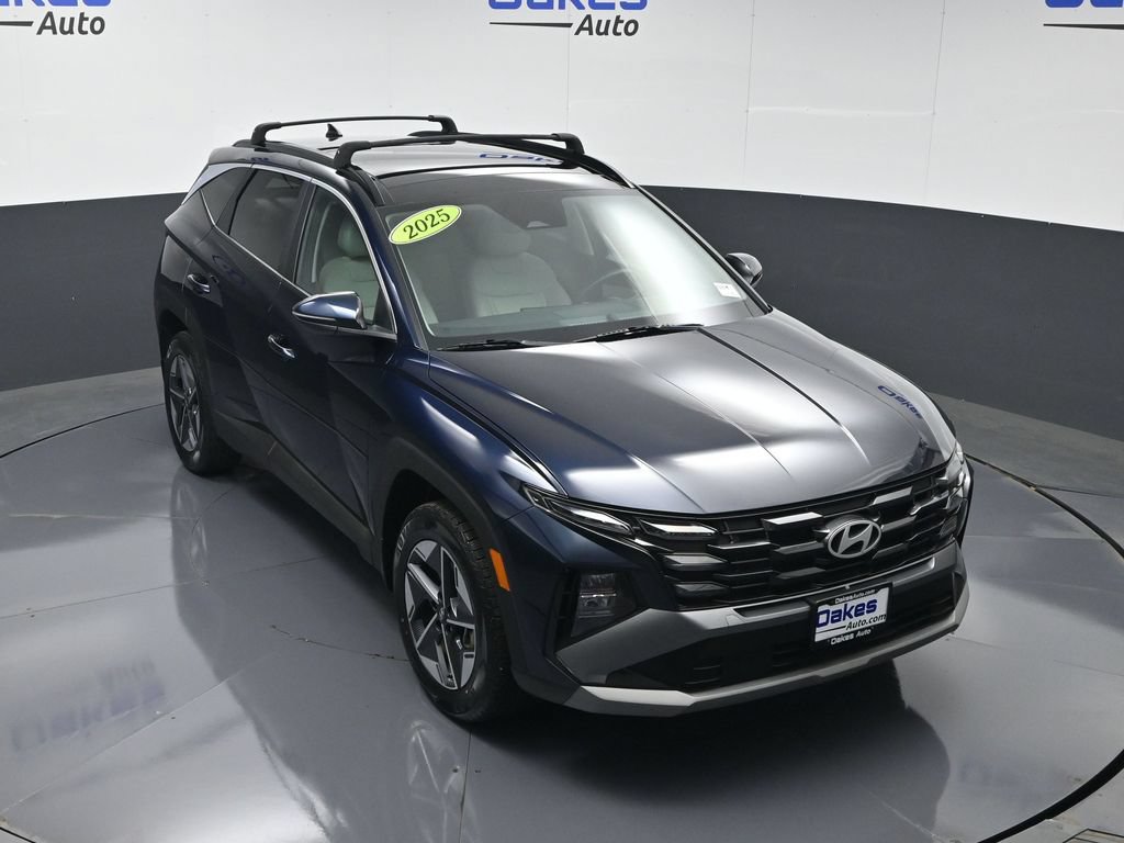 Used 2025 Hyundai Tucson SEL AWD/4WD image 47