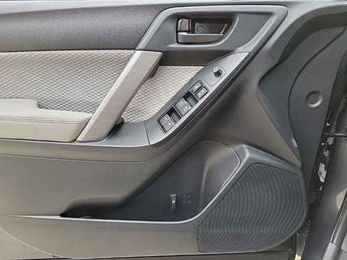 Used 2018 Subaru Forester 2.5i Premium image 28