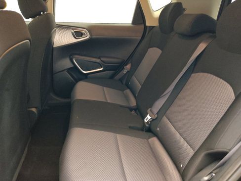 Used 2022 Kia Soul LX FWD image 18