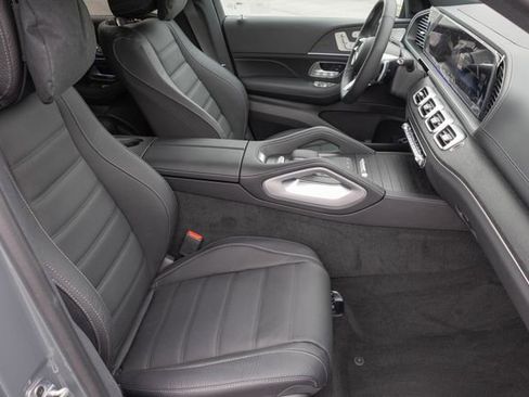 New 2026 Mercedes-Benz GLS 450 4MATIC image 22