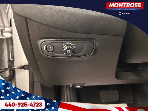 Used 2020 Chevrolet Equinox LS image 13