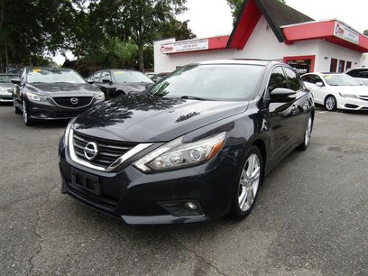 Used 2017 Nissan Altima 3.5 SL w/ 3.5SL Technology Package