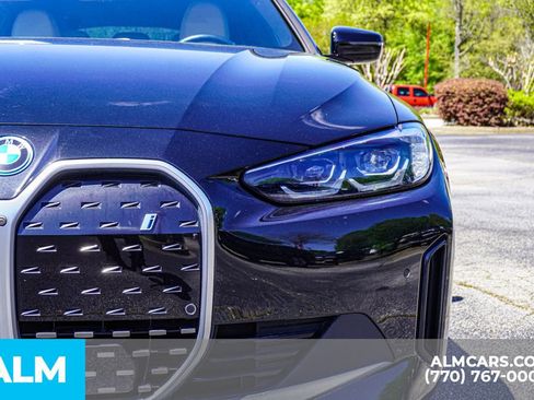 Used 2022 BMW i4 eDrive40 image 16