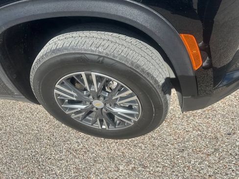 Certified 2024 Chevrolet Traverse LT FWD image 5