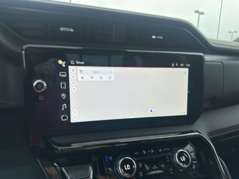 Used 2024 GMC Sierra 1500 AT4 w/ Technology Package image 15