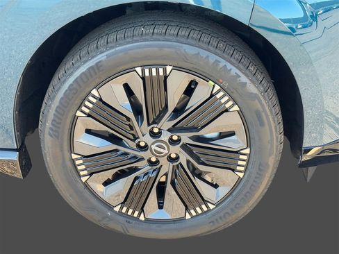 New 2026 Nissan Murano Platinum image 9