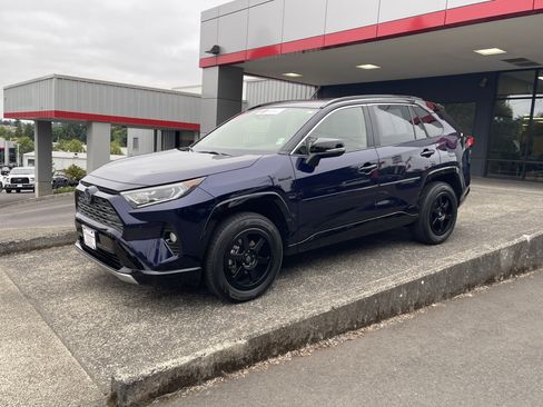 Certified 2019 Toyota RAV4 XSE AWD/4WD image 4