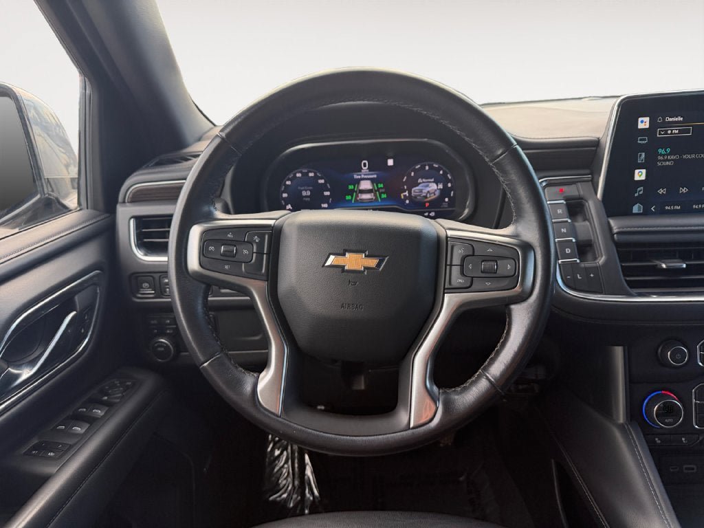 Used 2022 Chevrolet Suburban LT AWD/4WD image 13