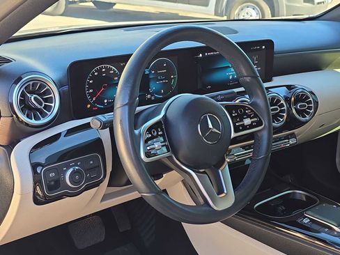 Used 2021 Mercedes-Benz A 220 A 220 image 2