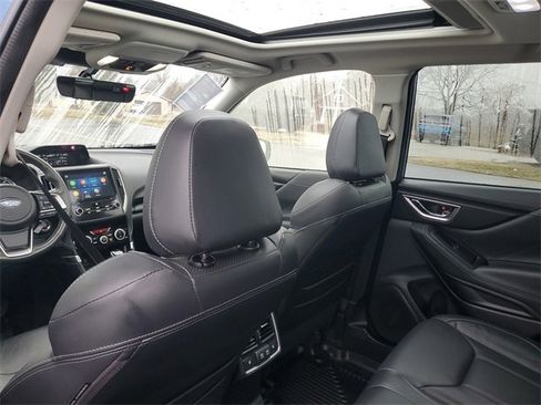 Used 2023 Subaru Forester Touring w/ Popular Package #3 image 11