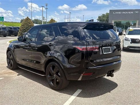 New 2025 Land Rover Discovery Dynamic SE image 4