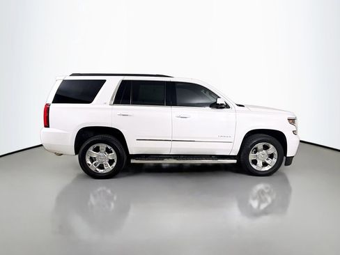Used 2019 Chevrolet Tahoe LT w/ LT Signature Package image 8