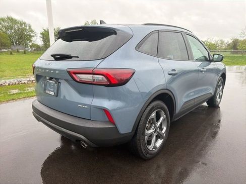Used 2025 Ford Escape ST-Line Select AWD/4WD image 8