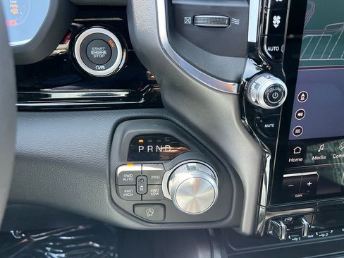 New 2026 RAM 1500 Laramie AWD/4WD image 26