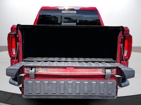 Used 2021 GMC Sierra 1500 SLT w/ SLT Premium Plus Package AWD/4WD image 26