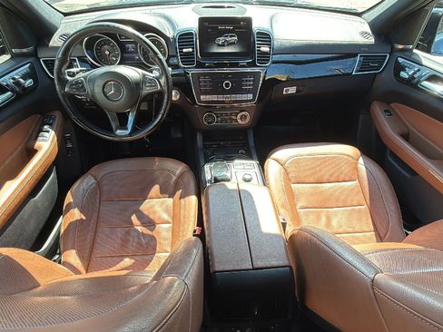 Used 2017 Mercedes-Benz GLS 450 4MATIC image 29