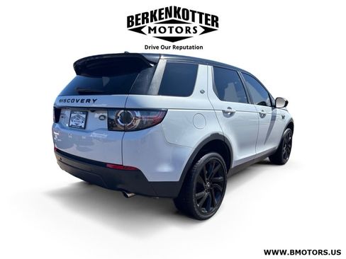 Used 2016 Land Rover Discovery Sport HSE Luxury image 3