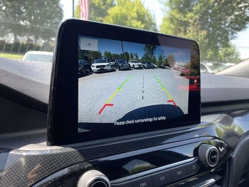 Certified 2025 Ford Escape ST-Line AWD/4WD image 31