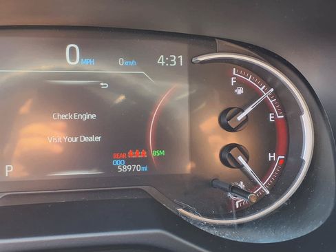 Certified 2024 Toyota RAV4 XLE FWD image 18