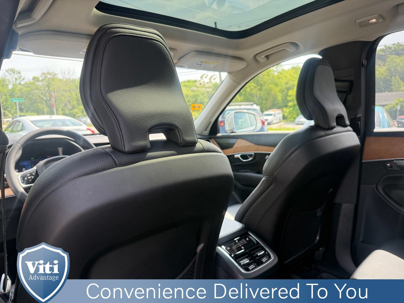 Certified 2023 Volvo XC90 B6 Plus w/ Protection Package Premier AWD/4WD image 21