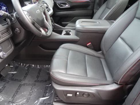 Used 2024 Chevrolet Tahoe RST w/ Luxury Package AWD/4WD image 6