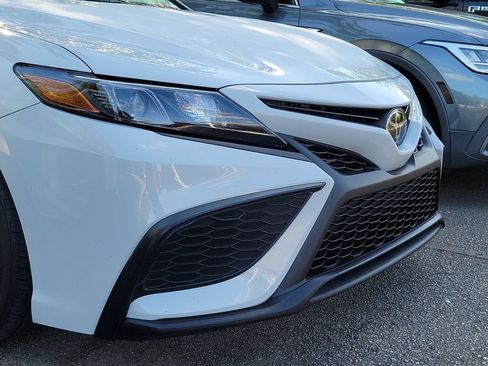 Used 2024 Toyota Camry SE FWD image 7