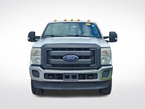Used 2015 Ford F250 XL w/ Power Equipment Group AWD/4WD image 4
