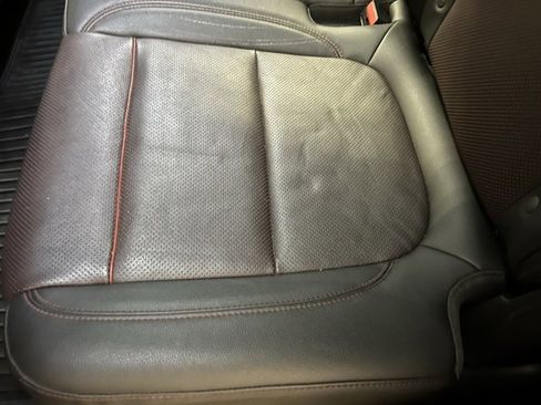 Used 2019 Chevrolet Blazer RS image 19