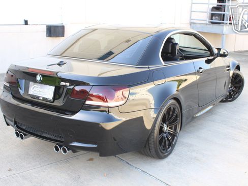 Used 2009 BMW M3 Convertible RWD image 16