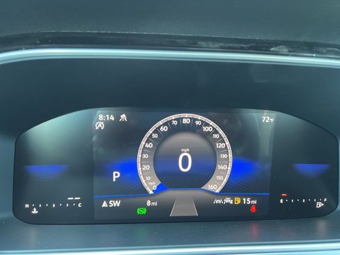 New 2025 Volkswagen Taos SE image 30