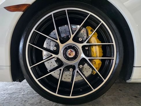 Used 2019 Porsche 911 Turbo S image 22