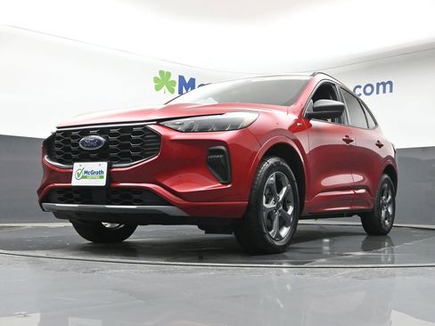 Used 2024 Ford Escape ST-Line image 6