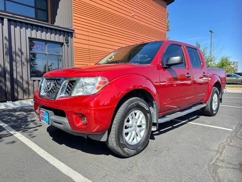 Used 2016 Nissan Frontier SV AWD/4WD image 1