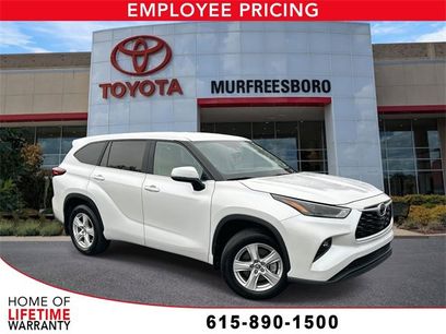 Used 2023 Toyota Highlander LE