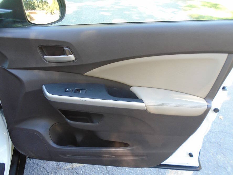 Used 2014 Honda CR-V EX-L image 25