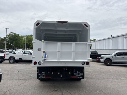 New 2027 Ford F750 2WD Regular Cab Super Duty image 7