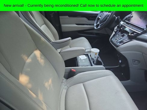 Used 2025 Honda Odyssey Touring image 11
