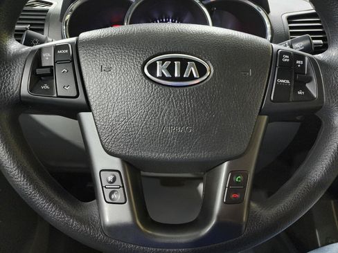 Used 2012 Kia Sorento LX w/ Convenience Pkg AWD/4WD image 16