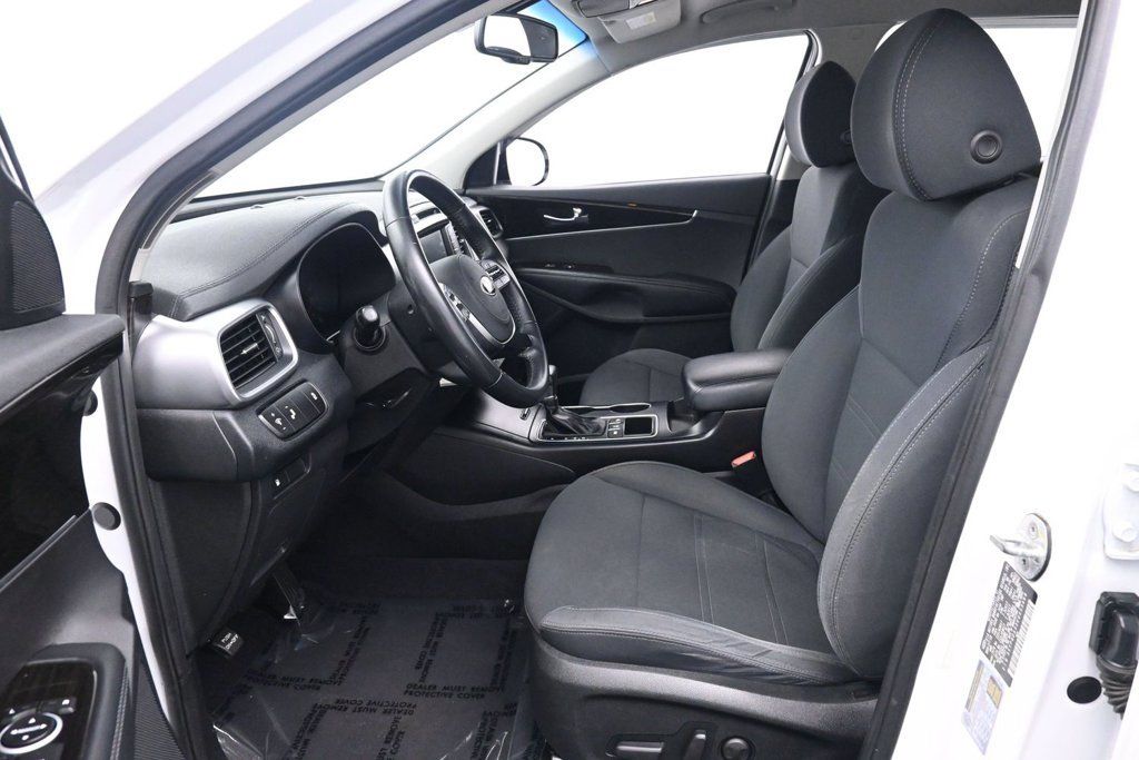 Used 2019 Kia Sorento AWD w/ Option Group 020 image 11