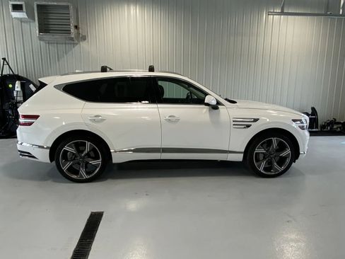 Used 2025 Genesis GV80 3.5T Prestige AWD/4WD image 2