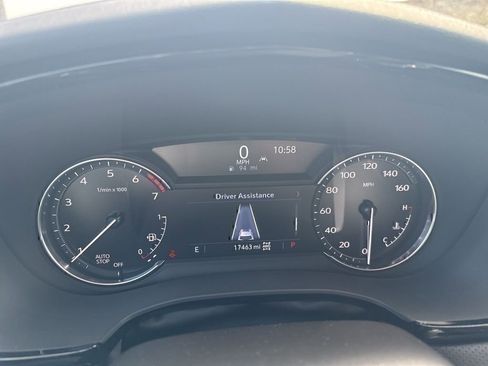 Used 2024 Cadillac XT6 Luxury w/ LPO, Floor Liner Package image 15