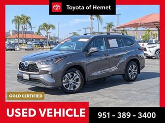 Used 2024 Toyota Highlander XLE AWD/4WD video 1