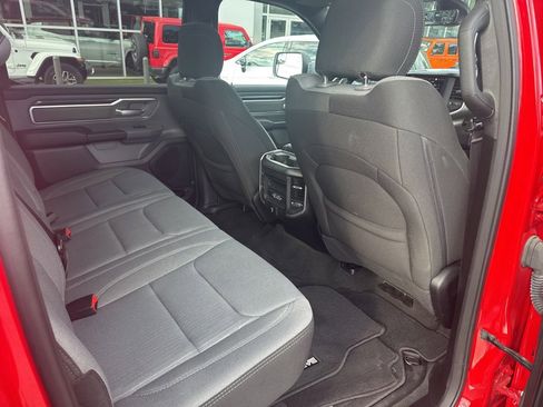Certified 2022 RAM 1500 Big Horn image 24