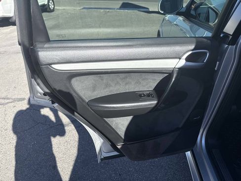 Used 2008 Porsche Cayenne GTS image 11