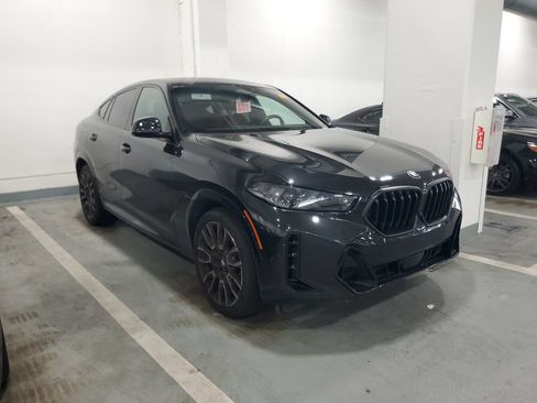Used 2024 BMW X6 xDrive40i w/ Premium Package AWD/4WD image 2